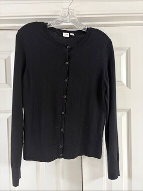 GAP Button-Front Cotton Knit Cardigan. True Black Color. Sz M. Barely worn!